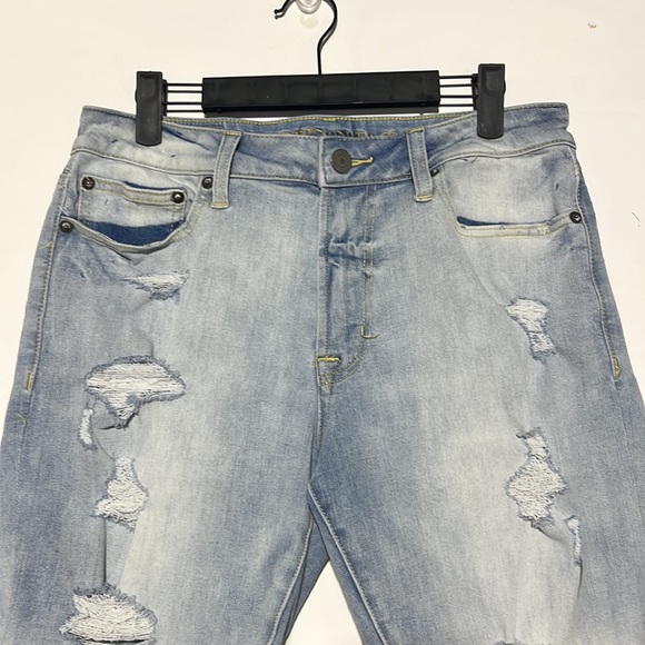 American Eagle Men’s Extreme Flex 4 Lightwash Distressed Denim Shorts Size 30 - Picture 5 of 12